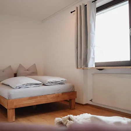 Ehrenberg Apartmán *